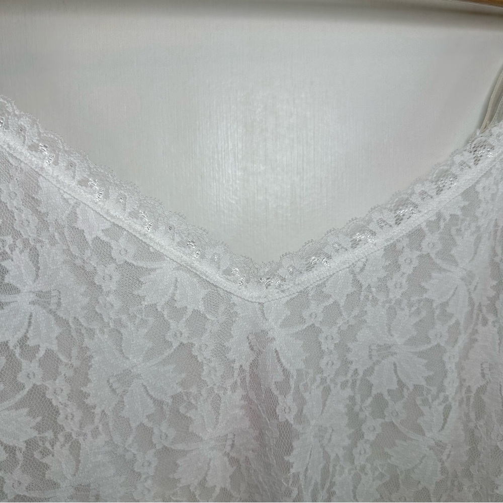 Secret Treasures Sheer Lace Camisole. Size: Large. Color: White. - Picture 3 of 8